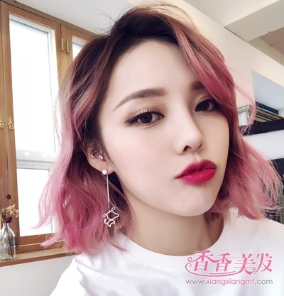 ������ױ����Ponyÿ��һ�η�ɫ�������� ����������Ⱦ������