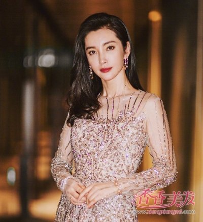 �崿���Ըв�����ͻ�� 2018Ů����ɫ����������hinʱ��