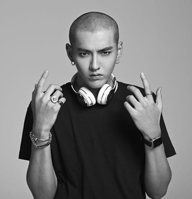 ������緢��ͼƬ 2020����ʱ�а�緢��ͼƬ