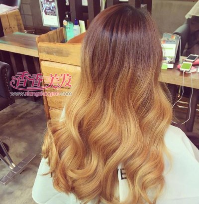 �ڷ���������ˣ� �Ǿͳ����⼸��Ψ����ɫ��