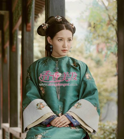 ϲ���ձ������������ԡ����ڶ����� Ů�����幬�������γ�����