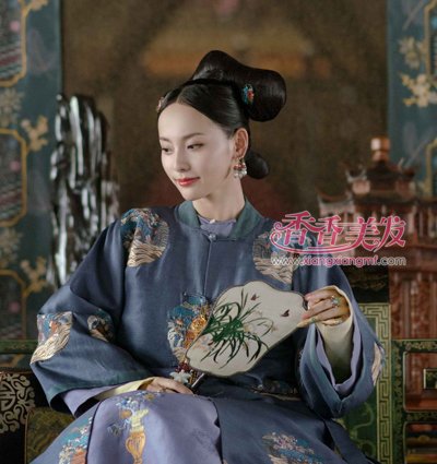 ϲ���ձ������������ԡ����ڶ����� Ů�����幬�������γ�����