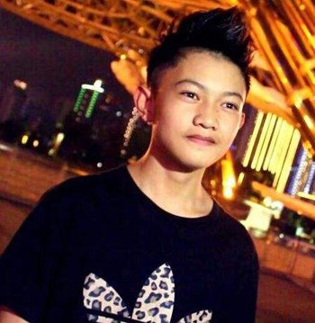 ���ֺ��˷ɻ�ͷ���� ������������ͷ��