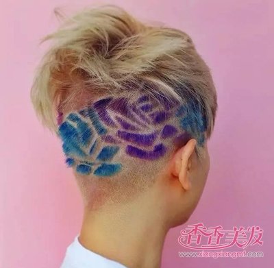 Ů��������ⷢ��Ҳ̫˧�� Ů���������+��̸��Է���ͼƬ