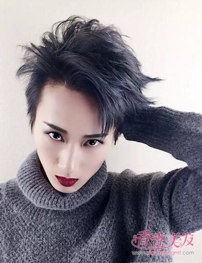 Ů��˧������ֱ��Ҫ̫�� Ů��˧�����̷����ͽ��곬��