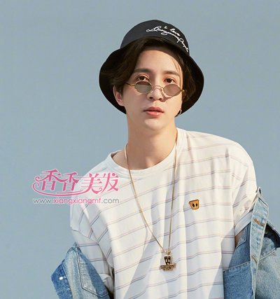 ���촩��ɫ���������� �������̷���������������