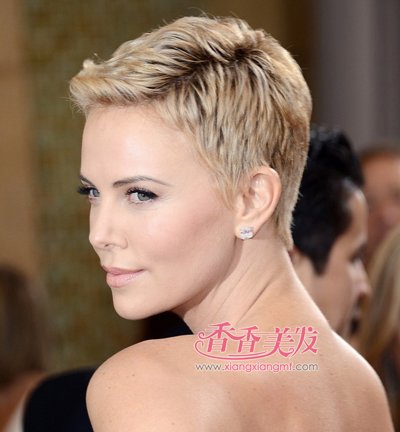 ����˧��Ů����緢����������� �����ŮС�����˧���������ͼƬ