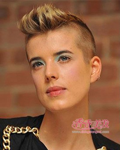 ������ĳ���ƮƮ�����ҵĿᵽû�� Ů�������߶̷���ֱ��Ҫ̫��