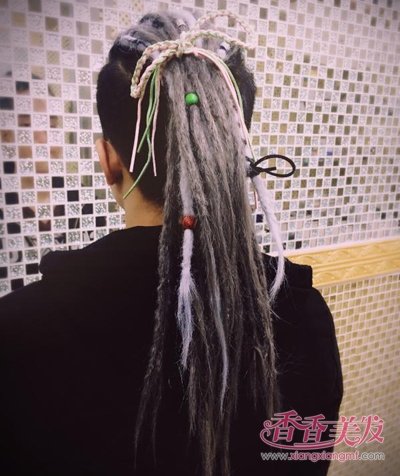 ������Ů������С��� ������Ů��ƫ����С����������������