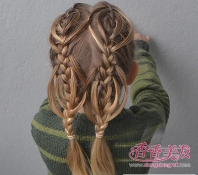 ���Ȳ���˫��β Ů��ͯ˫��β������ʽ��Ȼ������ô��