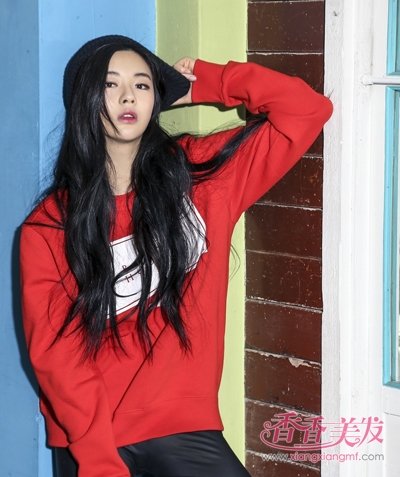 Ů����һ��������ʼ�ع�ڷ��� ������Ȼ�����ºڷ�������������һ��