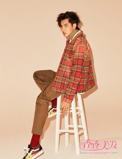 ���Ҽ��ˣ���˧�Ķ��̷������� ����Ҳ�ý���ͷ�����������̷���