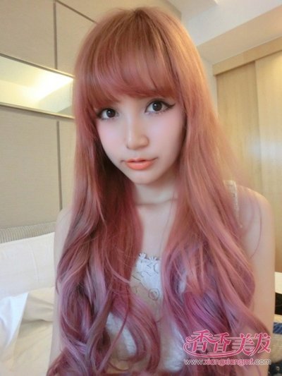 ǳ��ɫͷ���԰��� 2018�����������԰׵ķ�ɫ����Щ