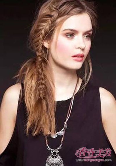 ���ԳƱ෢ÿһ�涼�ܱ��� 2018��������С��Ů�����⼸��ԳƱ෢