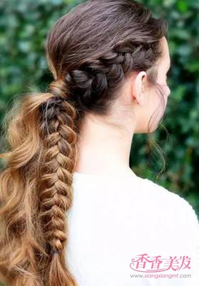 ���ԳƱ෢ÿһ�涼�ܱ��� 2018��������С��Ů�����⼸��ԳƱ෢