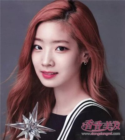 ��Ƥ����ɫȾ���԰׻��Ǻڷ��԰ף� ���ʺϻ�Ƥ���ķ�ɫ�⼸�ֶ�����