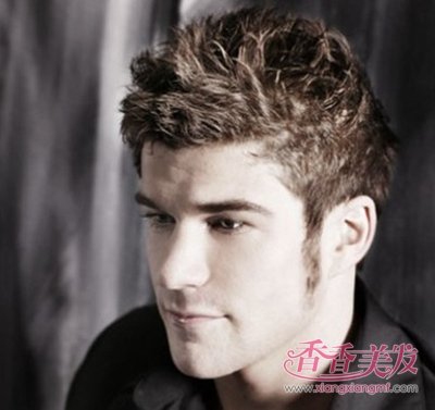 ������ͷ�ʹ��´��似�����˽��� ŷ����ʿ�̷���ͷ����˧���¸߶�