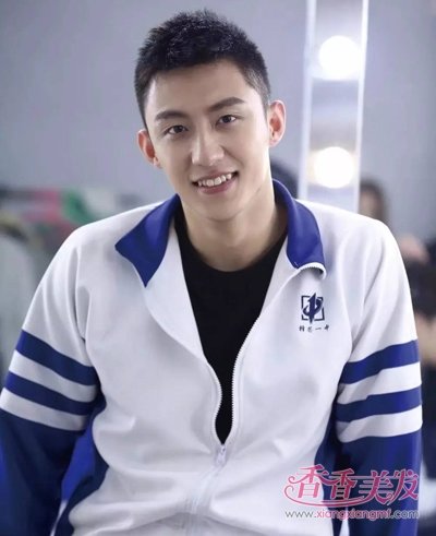 ��ѧ����ѧ�����ͷ��ô�� 2018�����ʺ���ѧ���Ķ̷���ͷ������˧��