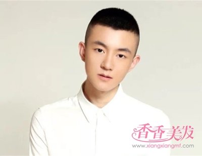 ��Լ��ˬ��Сƽͷ�����ʺ�ѧ���� �������������Сƽͷ���Ǻ�˧��