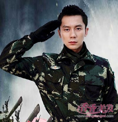 ����ƽͷ���;���Ӣ�۱�ɫ ��ʿ����ƽͷ����Ҫ�ľ��Ǽ�Լ����