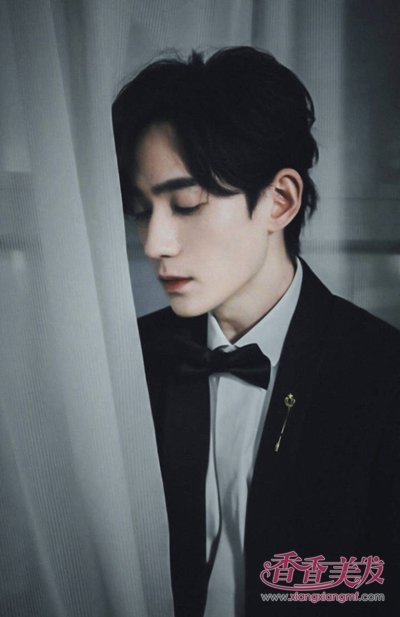 ��˵�зֲ��������ġ����������� �������Ի����з̷ֶ�����������