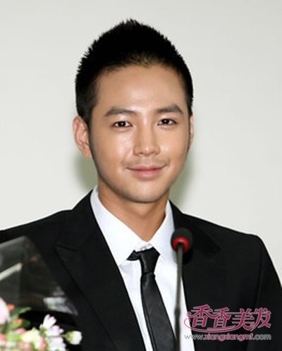 ��С�������ӵ�ͷ���� ����ƫ�����ӵ�ͷǿ����Ϯ