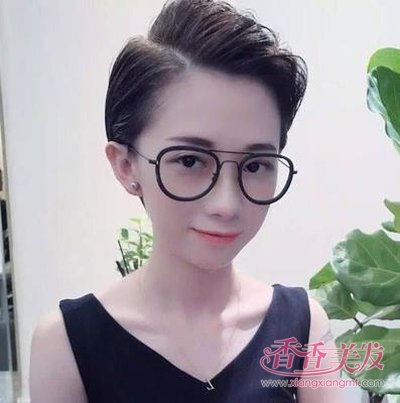 ѧ�����۾�����ѡ���� ���۾�������ͷ������������У��