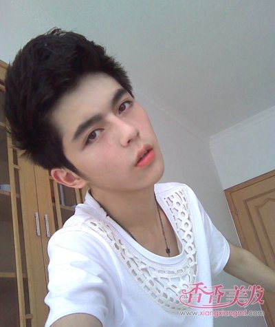 ����ѧ��������ƽͷ�� ��Լ��ˬ��ƽͷ���;����ഺ��Ϣ