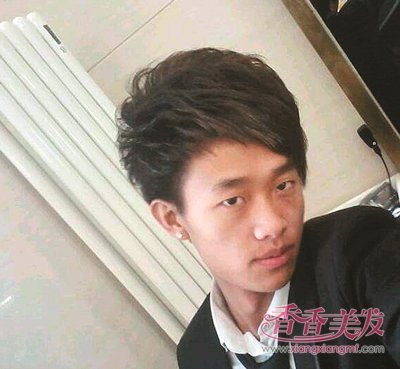 ����ѧ��������ƽͷ�� ��Լ��ˬ��ƽͷ���;����ഺ��Ϣ