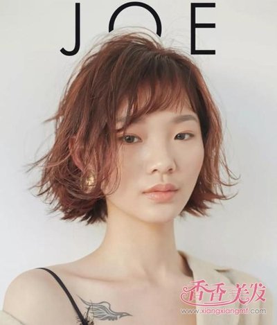 A字短烫发瘦脸显气质一步到位 短发发尾烫大脸女生也能选的短发造型