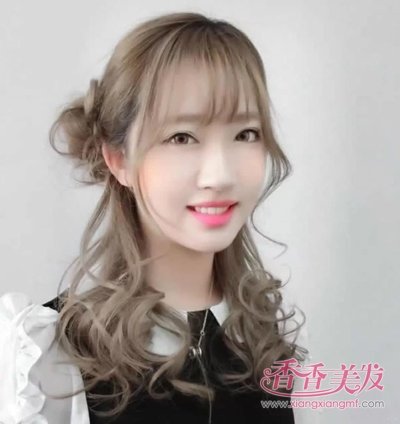 ѡ��Щ���������һ�������� ��Լ�糤�����������ĺ��˻�����С��Ů