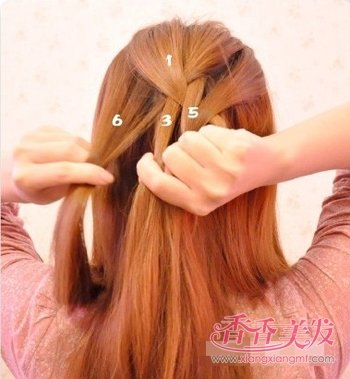 �ŹǱ�ѧ���˻���������� һ��һ���������ŹǱ��ֲе�Ҳ��ѧ��