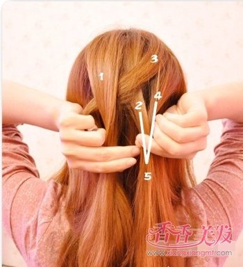 �ŹǱ�ѧ���˻���������� һ��һ���������ŹǱ��ֲе�Ҳ��ѧ��