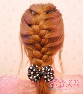 �ŹǱ�ѧ���˻���������� һ��һ���������ŹǱ��ֲе�Ҳ��ѧ��