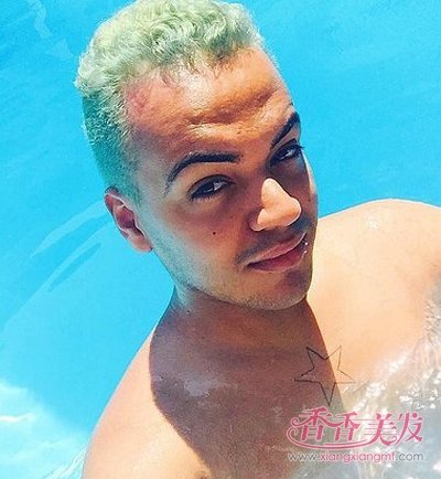 ����ֵ����ʿ��ͷ����Ⱦ����ܳ� 2019����˧���Ĵ�ͷȾ����ɫ����Щ