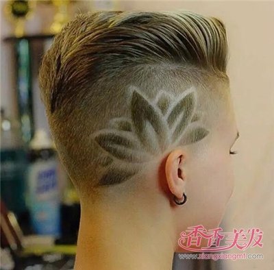 ��Angelababy���·����ͷ���;��޵��� Ů�����̷���ͷˢ������Ȧ��̫����