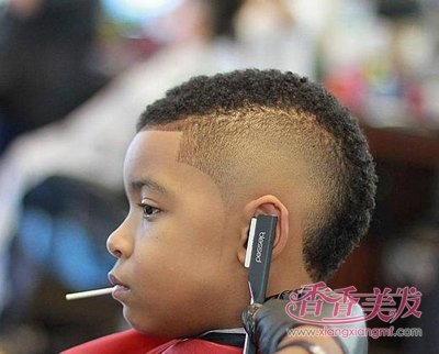 ��������Ĵ�ͷ��ͯҲ�ܼ� �ж�ͯ˧���̷���ͷͬ��ӵ�л�ͷ��