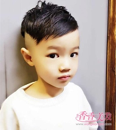 ��������Ĵ�ͷ��ͯҲ�ܼ� �ж�ͯ˧���̷���ͷͬ��ӵ�л�ͷ��