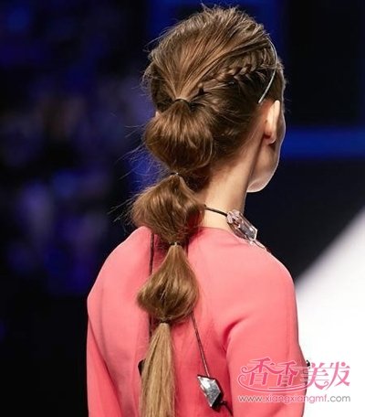 ��ʮһ���ƽ��ܻؼ�����ᷢ�� �������еĹԹ�Ů������������