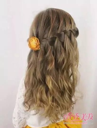 ��ʮһ���ƽ��ܻؼ�����ᷢ�� �������еĹԹ�Ů������������