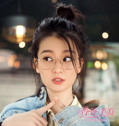 ��ʮһ���ƽ��ܻؼ�����ᷢ�� �������еĹԹ�Ů������������