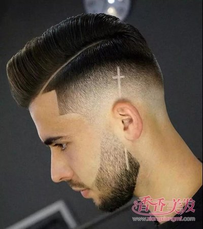 ����̺۲��ǵ�̷��͵ľ���� ������˧�Ĺκ۷������Ĳ������