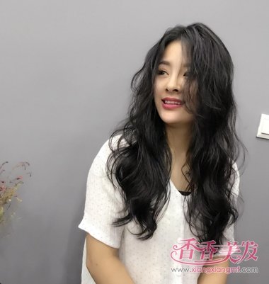 ��ɫ����ѡ��Ů���Ƕ���ʼ�ع���Ȼ���� ��������Ⱦ������ʱ�־�