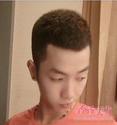 ��ʿСƽͷ�������ѳ�Ϊ���� ������ˬ���Ծ����˧��ƽͷ����ͼƬ