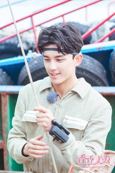 ר��18-25������˧������ ��ȫ��������̷�������