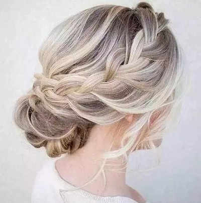 �Ķ������ж� 2019���±෢�����ʳ�¯