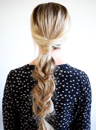 �Ķ������ж� 2019���±෢�����ʳ�¯