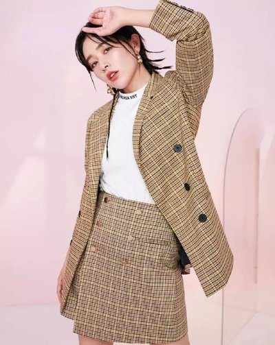 �ﶬ�ر�����װ����̷������ķ�� Ů������װ+�̷��ֿ��ֳ�