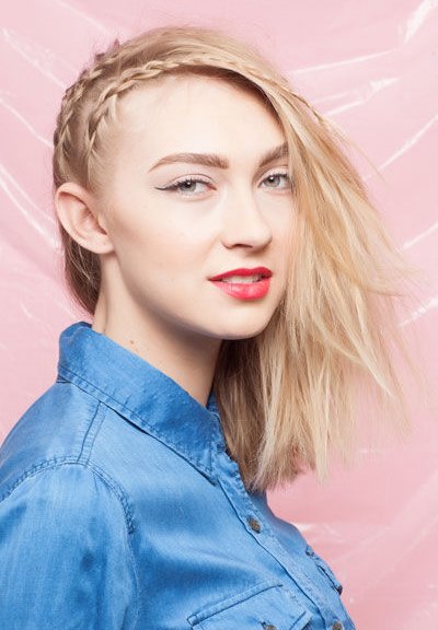 ŤһŤ��һ�边Ȼ��ô�� ���ɱ෢����������һ�۾Ͱ���