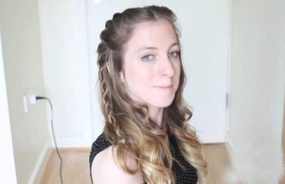 ŤһŤ��һ�边Ȼ��ô�� ���ɱ෢����������һ�۾Ͱ���